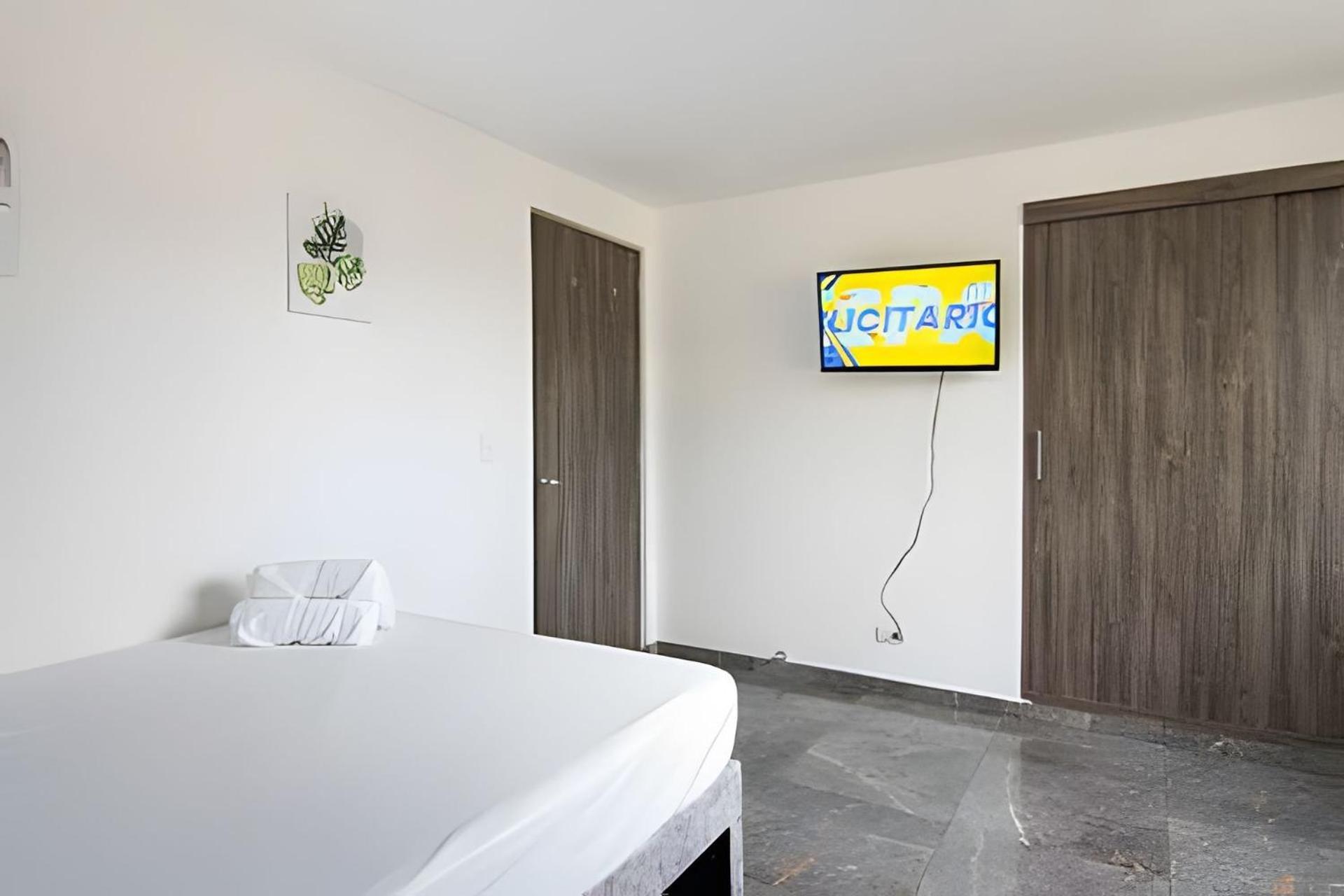 Apartamento Laureles Amplio Fresco Acogedor 8 Personas Medellín
