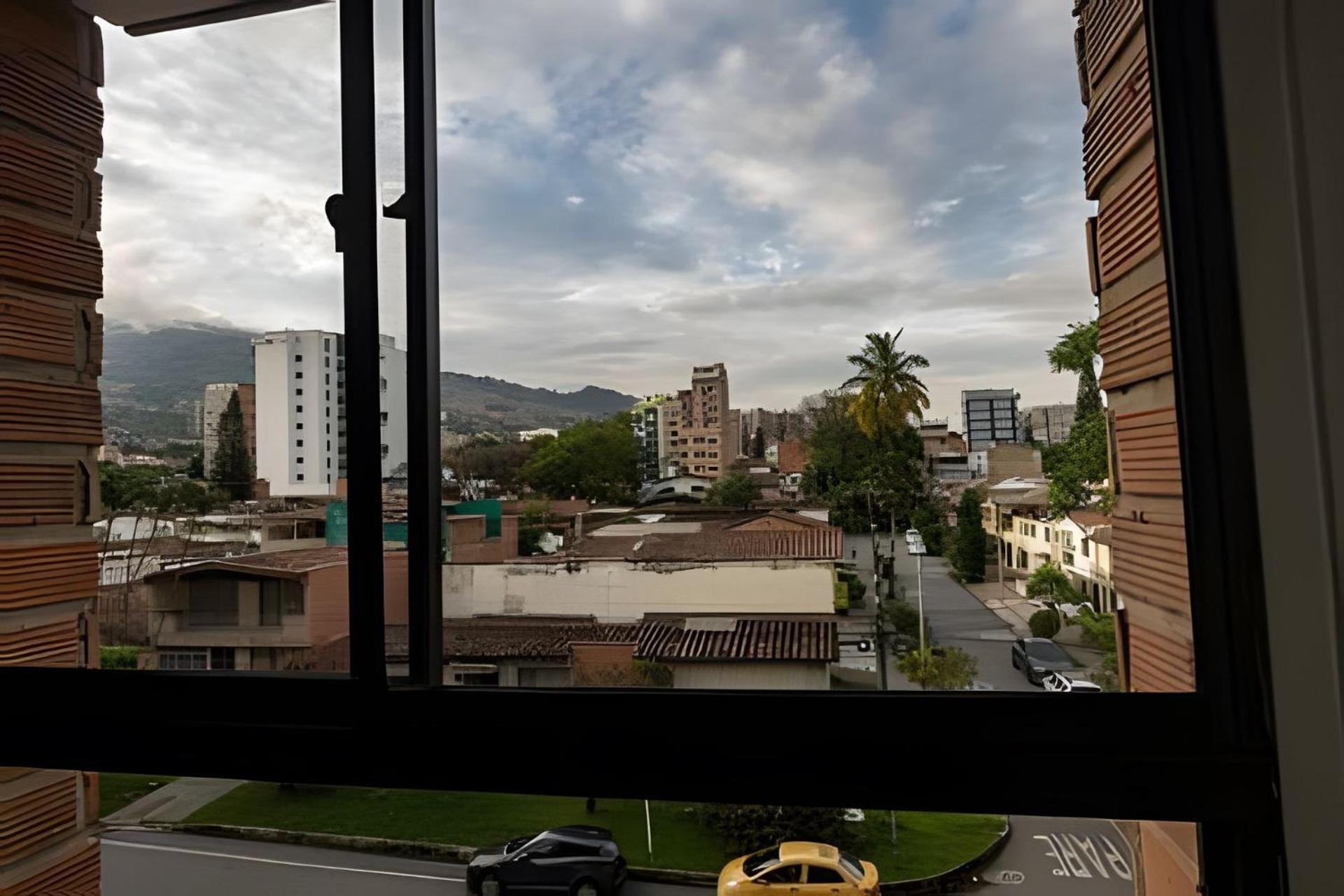 Laureles Amplio Fresco Acogedor 8 Personas Medellín